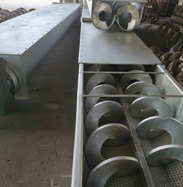 �p����ݔ�͙C�r��